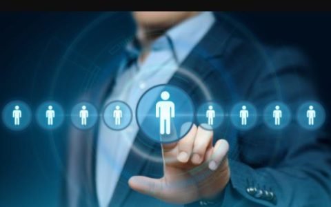 底层破圈的游戏规则